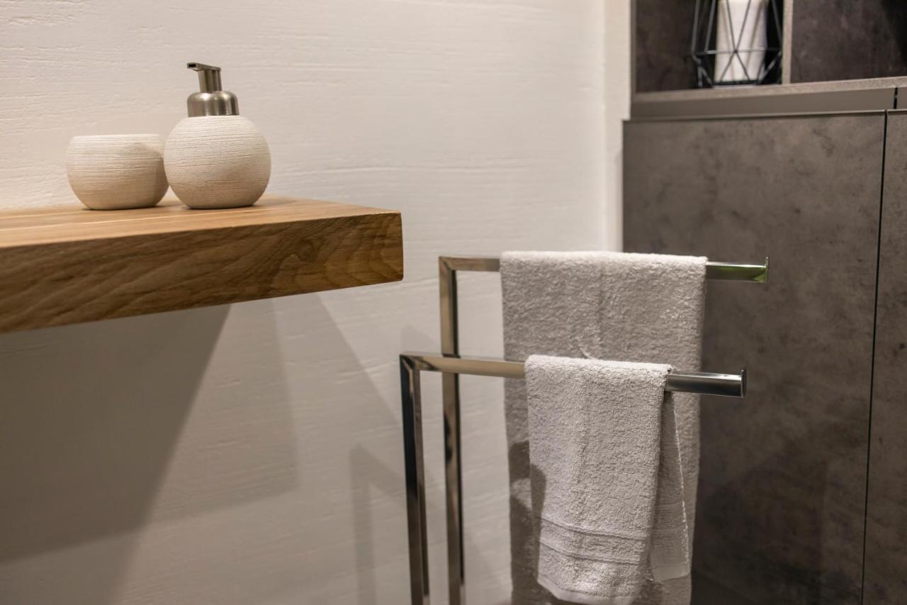 도모도솔라 Panoramic Penthouse In The Historical Center 아파트 외부 사진
